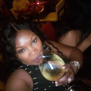 Meet your Posher, Coretta